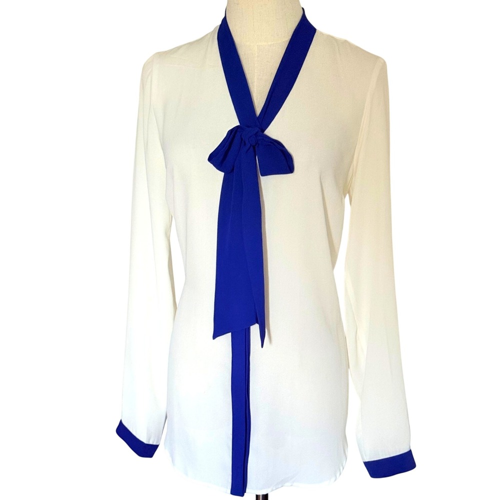 NWOT Vintage Love21 Colorblock Neck Tie Button down Blouse Cream Blue Size M